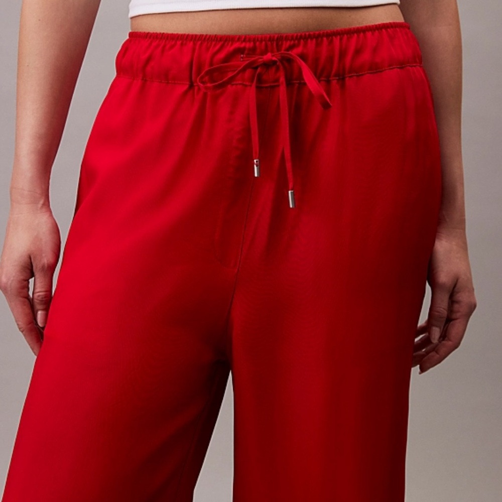 🆕 CALVIN KLEIN Wide Leg Viscose Trousers Red